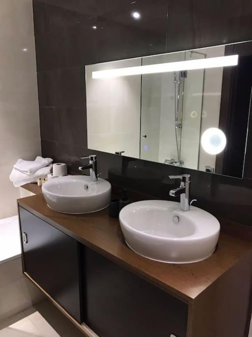 Apartment Hilton Tangier 9Th N°5 Dış mekan fotoğraf